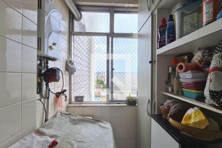 Apartamento à venda com 64m², 2 quartos e 1 vaga Apartamento à venda com 64m², 2 quartos e 1 vagaÁrea de Serviço