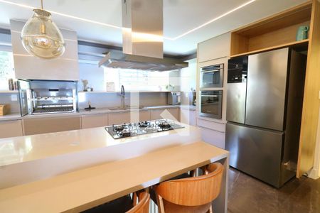 Casa à venda com 800m², 5 quartos e 4 vagasCozinha