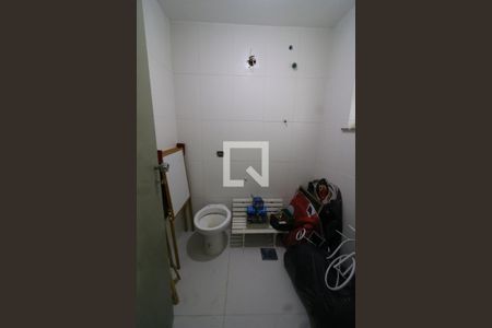 Casa à venda com 800m², 5 quartos e 4 vagasBanheiro de serviço