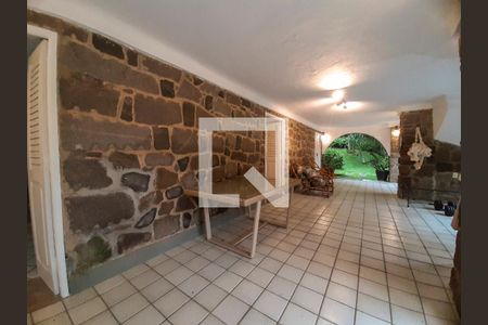 Casa de condomínio à venda com 419m², 3 quartos e 2 vagas Casa de condomínio à venda com 419m², 3 quartos e 2 vagasVaranda Sala de jogos