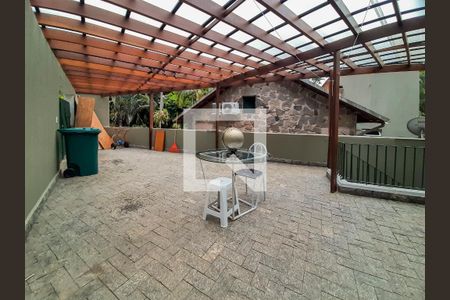 Casa de condomínio à venda com 419m², 3 quartos e 2 vagas Casa de condomínio à venda com 419m², 3 quartos e 2 vagasGaragem