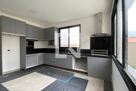 Casa de condomínio à venda com 200m², 4 quartos e 4 vagasCozinha