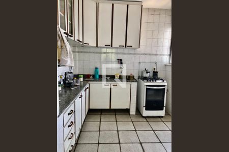 Apartamento à venda com 60m², 2 quartos e 1 vagaCozinha