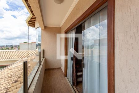 Casa à venda com 650m², 4 quartos e 5 vagasVaranda do Quarto Suite