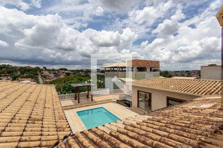 Casa à venda com 650m², 4 quartos e 5 vagasVaranda do Quarto Suite