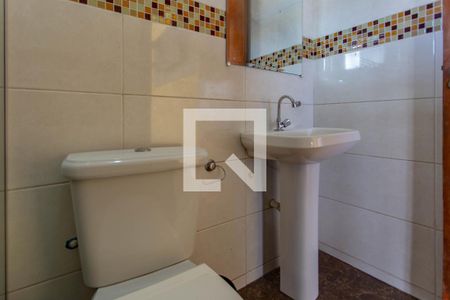 Casa à venda com 650m², 4 quartos e 5 vagasÁrea Comum - Banheiro 