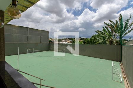 Casa à venda com 650m², 4 quartos e 5 vagasQuadra Esportiva
