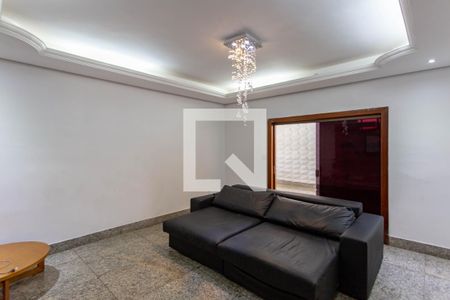 Casa à venda com 650m², 4 quartos e 5 vagasSala de Estar