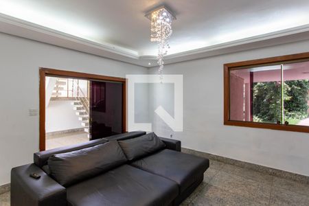 Casa à venda com 650m², 4 quartos e 5 vagasSala de Estar
