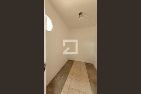 Casa à venda com 1411m², 10 quartos e 13 vagas Casa à venda com 1411m², 10 quartos e 13 vagasQuarto 2