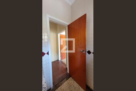 Casa à venda com 1411m², 10 quartos e 13 vagas Casa à venda com 1411m², 10 quartos e 13 vagasBanheiro 3