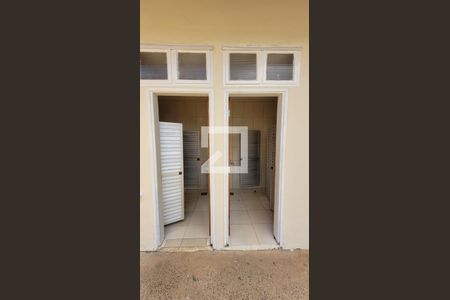 Casa à venda com 1411m², 10 quartos e 13 vagas Casa à venda com 1411m², 10 quartos e 13 vagasBanheiro 4 e 5