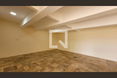 Casa à venda com 1411m², 10 quartos e 13 vagas Casa à venda com 1411m², 10 quartos e 13 vagasGaragem