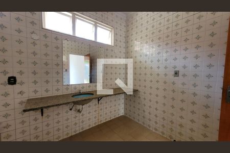 Casa à venda com 1411m², 10 quartos e 13 vagas Casa à venda com 1411m², 10 quartos e 13 vagasBanheiro da Suíte