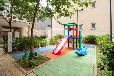 Apartamento à venda com 31m², 1 quarto e sem vaga Apartamento à venda com 31m², 1 quarto e sem vagaÁrea comum - Playground