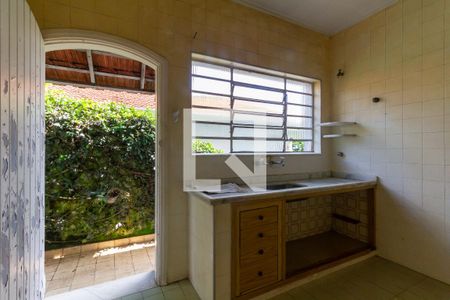 Casa à venda com 350m², 3 quartos e 3 vagasCozinha