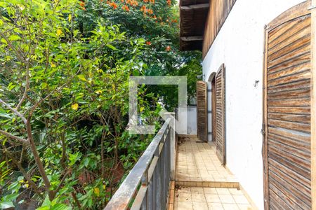 Casa à venda com 350m², 3 quartos e 3 vagasVaranda