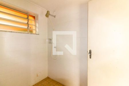 Casa à venda com 350m², 3 quartos e 3 vagasBanheiro de serviço