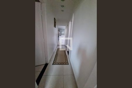 Apartamento à venda com 192m², 3 quartos e 2 vagas Apartamento à venda com 192m², 3 quartos e 2 vagasCorredor