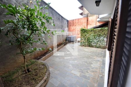 Casa à venda com 300m², 5 quartos e 3 vagas