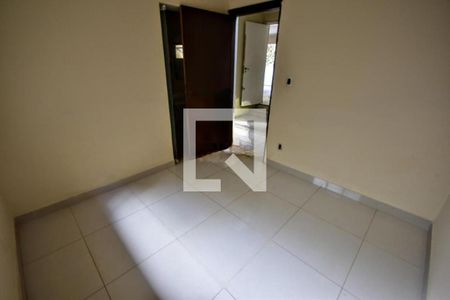 Casa à venda com 300m², 5 quartos e 3 vagas