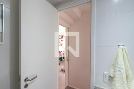 Apartamento à venda com 69m², 1 quarto e 1 vaga Apartamento à venda com 69m², 1 quarto e 1 vagaBanheiro Corredor