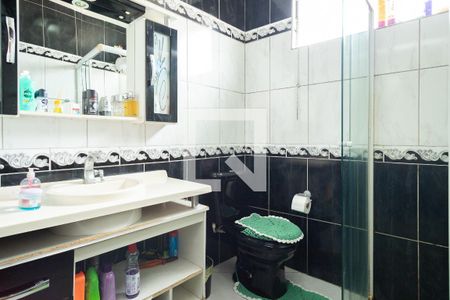 Casa à venda com 393m², 3 quartos e 3 vagasBanheiro Social