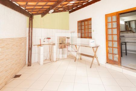 Casa à venda com 393m², 3 quartos e 3 vagasÁrea - Churrasqueira - Casa 2