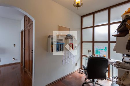 Casa à venda com 752m², 8 quartos e 5 vagas Casa à venda com 752m², 8 quartos e 5 vagasSuíte 3