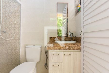 Casa à venda com 300m², 4 quartos e 2 vagasBanheiro Suíte 2 (área externa)