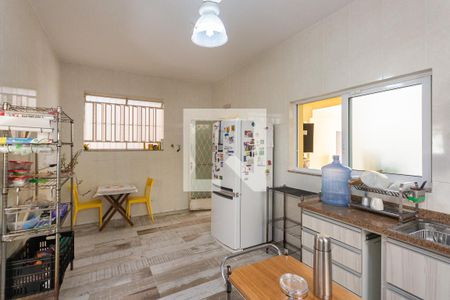 Casa à venda com 300m², 4 quartos e 2 vagasCozinha