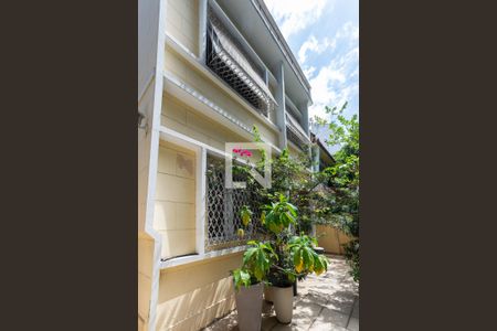 Casa à venda com 300m², 4 quartos e 2 vagasQuintal