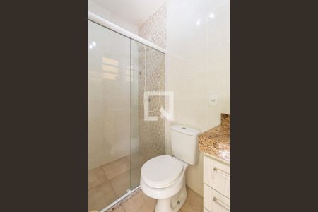 Casa à venda com 300m², 4 quartos e 2 vagasBanheiro Suíte 2 (área externa)