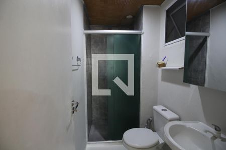 Banheiro de apartamento para alugar com 1 quarto, 36m² em Jacarepaguá, Rio de Janeiro