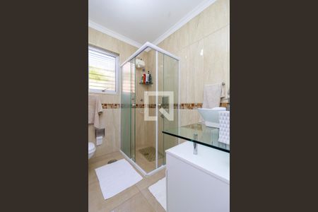 Casa à venda com 386m², 4 quartos e 4 vagas Casa à venda com 386m², 4 quartos e 4 vagasSuíte Principal - Banheiro