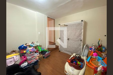 Casa à venda com 150m², 4 quartos e 1 vagaQuarto 4