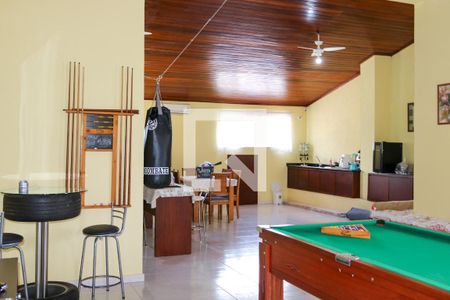 Casa à venda com 602m², 4 quartos e 9 vagasSalão de Festas