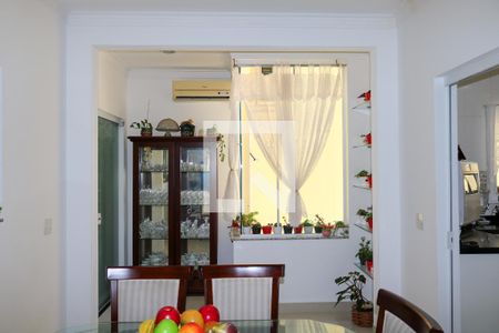 Casa à venda com 602m², 4 quartos e 9 vagasCopa