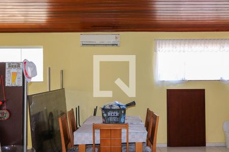 Casa à venda com 602m², 4 quartos e 9 vagasSalão de Festas