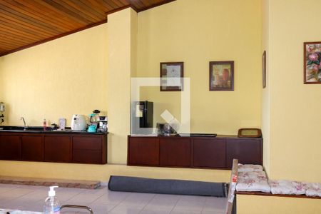 Casa à venda com 602m², 4 quartos e 9 vagasSalão de Festas