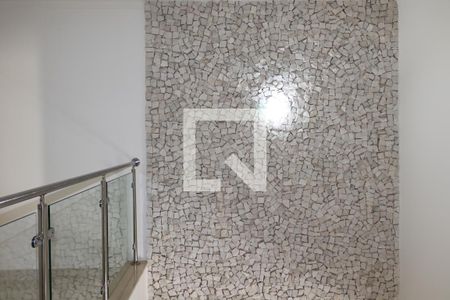 Casa à venda com 602m², 4 quartos e 9 vagasEscada da Sala