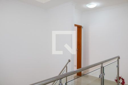 Casa à venda com 602m², 4 quartos e 9 vagasEscada da Sala