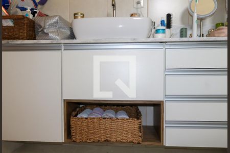 Casa à venda com 602m², 4 quartos e 9 vagasBanheiro da Suíte 2