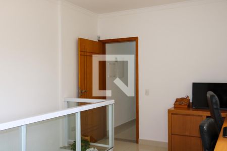 Casa à venda com 602m², 4 quartos e 9 vagasEscritório