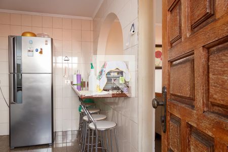 Casa à venda com 340m², 5 quartos e 2 vagas Casa à venda com 340m², 5 quartos e 2 vagasCozinha