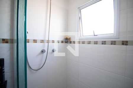 Apartamento à venda com 49m², 2 quartos e sem vaga Apartamento à venda com 49m², 2 quartos e sem vagaBanheiro