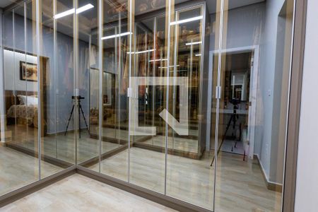 Casa de condomínio para alugar com 197m², 3 quartos e 4 vagas Casa de condomínio para alugar com 197m², 3 quartos e 4 vagasCloset da suíte 3