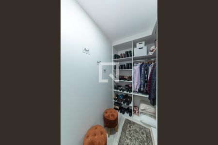 Apartamento à venda com 150m², 3 quartos e 2 vagasSuíte 1 - Closet