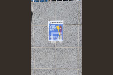 Casa à venda com 600m², 4 quartos e 1 vaga Casa à venda com 600m², 4 quartos e 1 vagaplaquinha