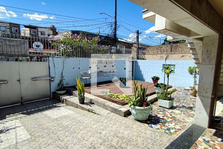 Casa à venda com 600m², 4 quartos e 1 vaga Casa à venda com 600m², 4 quartos e 1 vagaentrada